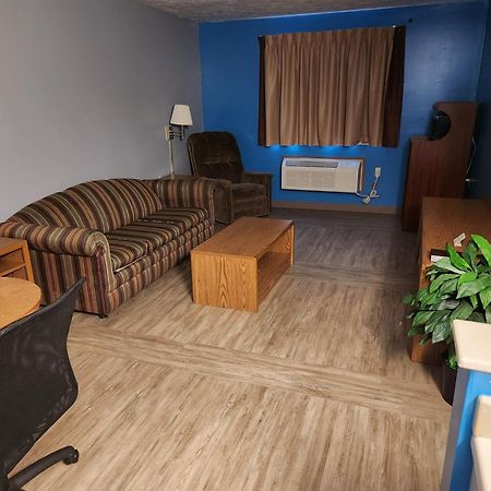 Super Star Inn & Suite Lincoln Crete 外观 照片